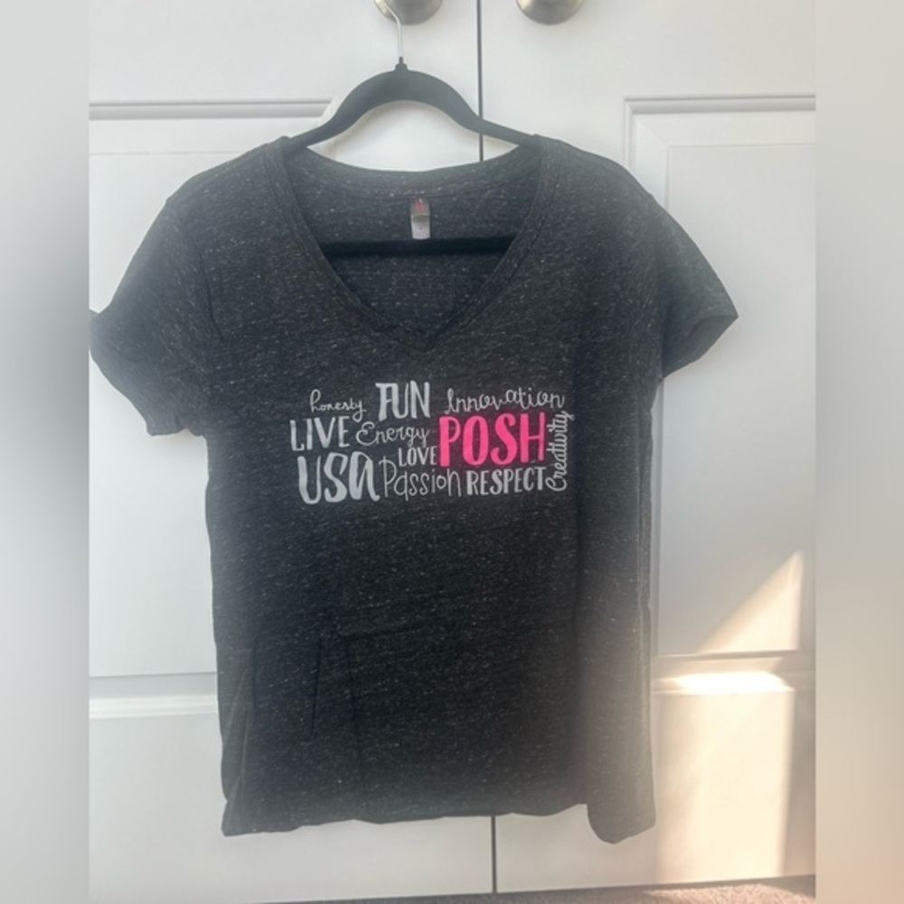 Posh Heather Black Fitted V Neck Tee NWOT